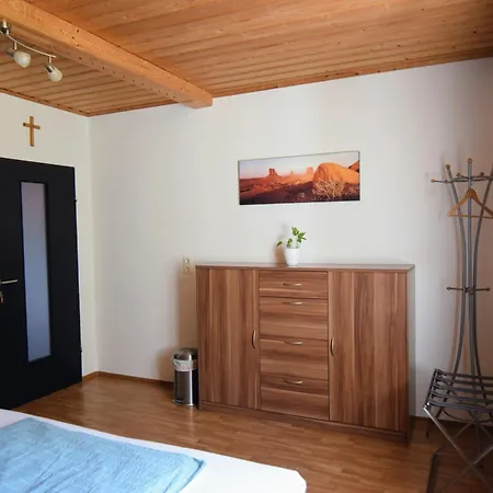 Bauernhof Erleben - Stilvolle 120m2 Im Mostviertel Apartment *